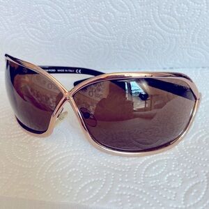 Tom Ford Sunglasses made in Italy